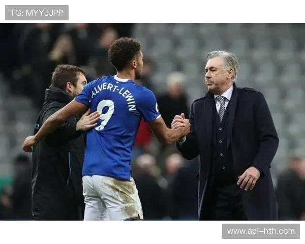 埃弗顿前锋把握机会能力不足，格里利什助攻数据受影响